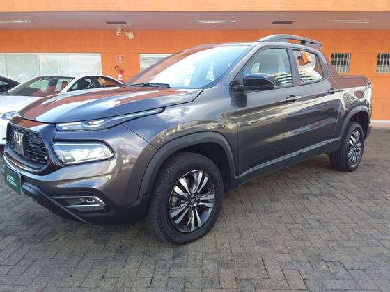 FIAT TORO 1.3 TURBO 270 FLEX FREEDOM AT6 FIAT TORO 1.3 TURBO 270 FLEX FREEDOM AT6